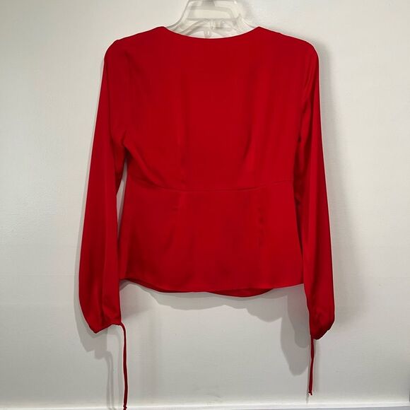 Intermix Red Silk Keyhole Top 0 XS - Picture 8 of 8